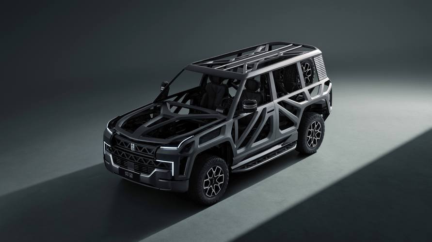 广州72仰望U8硬派越野的科技魅力，国能汽车对传统燃油车市场的冲击